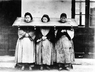 Punition pour crimes légers, Chine, vers 1880